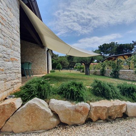 הוילה וודניאן Casa Pinea Fazana מראה חיצוני תמונה