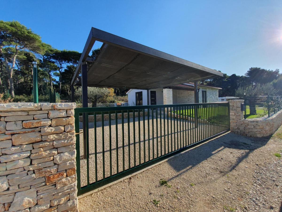 הוילה וודניאן Casa Pinea Fazana מראה חיצוני תמונה